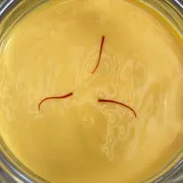 Crème de mangue au safran et noix de coco